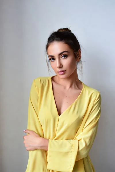 Sarı